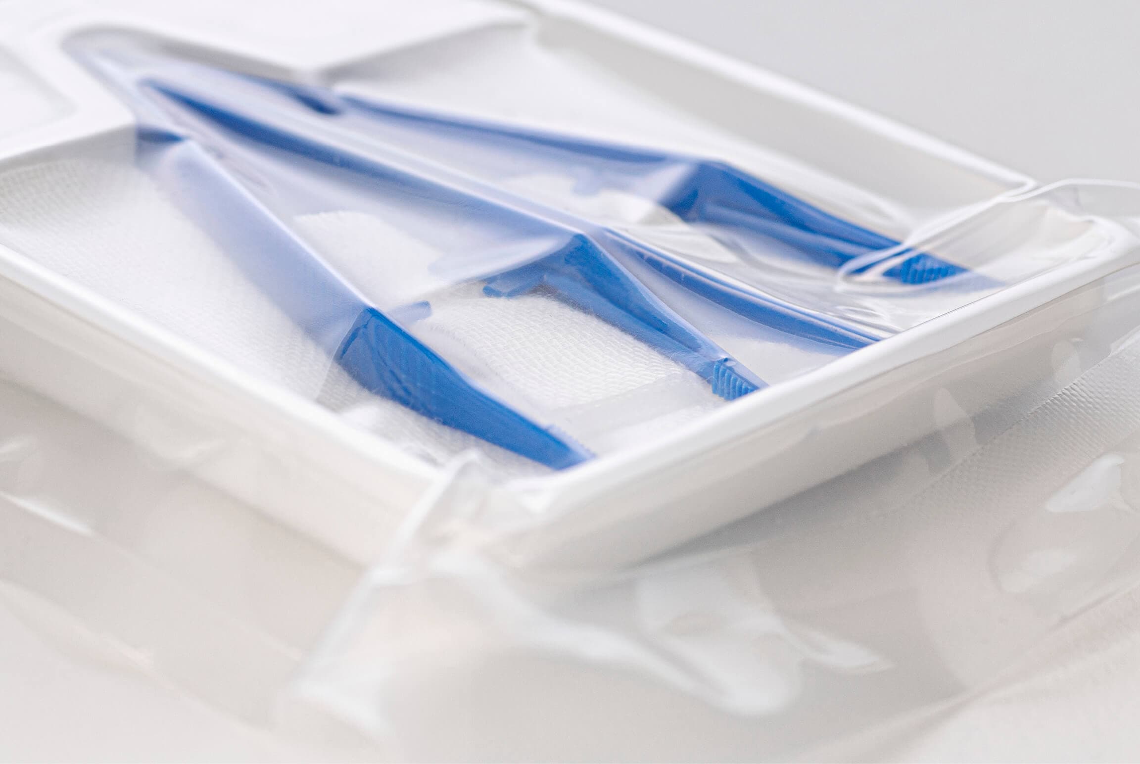 Optimal packaging solution for surgical instruments