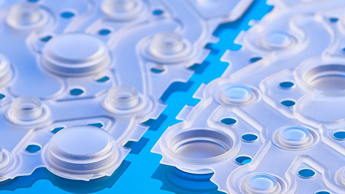The complex control and sealing membrane is manufactured by injection molding.