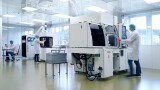 Cleanroom ISO 8 in operation for additive manufacturing.